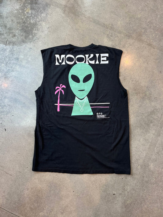 Alien T-Shirt (no sleeves)